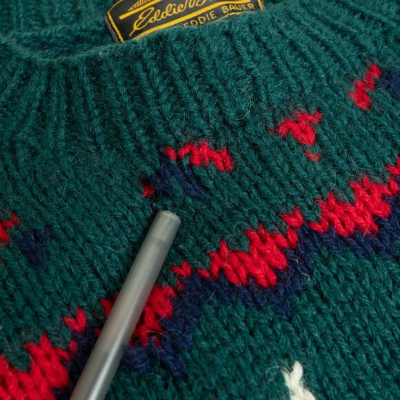 Eddie Bauer Reindeer Wool Sweater Green Nordic Christmas Vintage - Picture 11 of 12